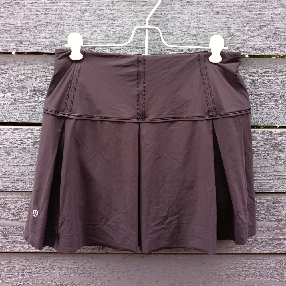 Lululemon Black skort